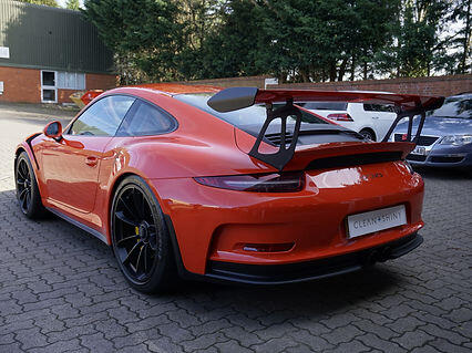 PORSCHE GT3RS